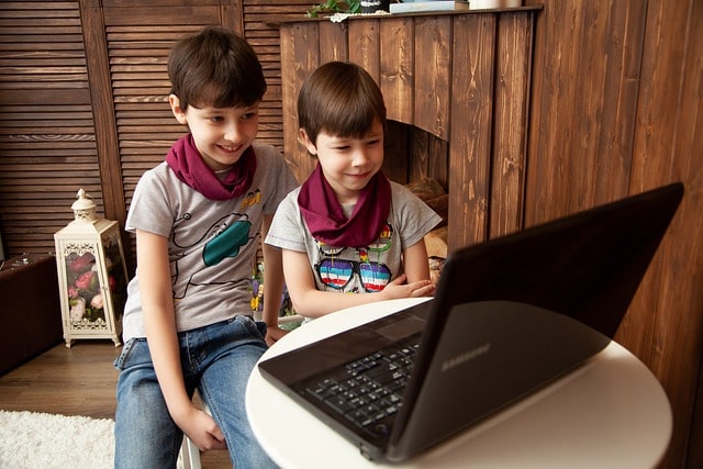 Apprendre à coder aux enfants